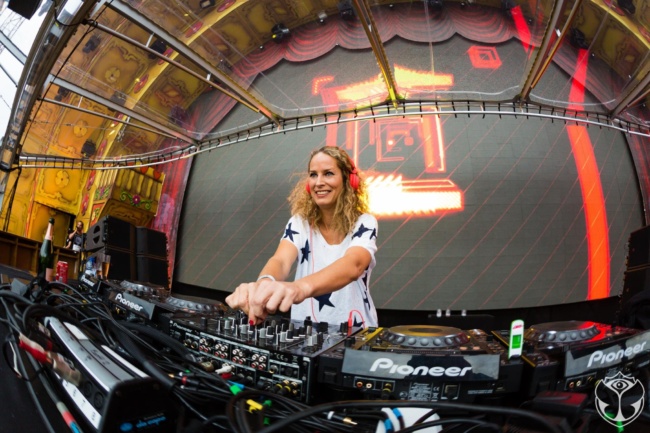 best female dj monika kruse