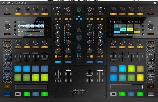 Native Instruments Traktor Kontrol S8 DJ controller