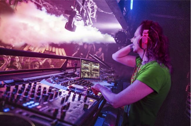 how to become a resident DJ