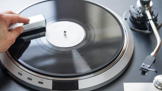 clean and maintain your vinyl records